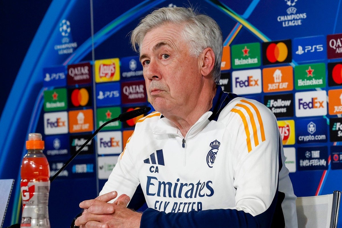 L'allenatore dei Blancos, Carlo Ancelotti, ha ribadito in conferenza stampa la sua serenità prima del ritorno contro l'Arsenal, dichiarando che il suo futuro non dipende dal risultato.