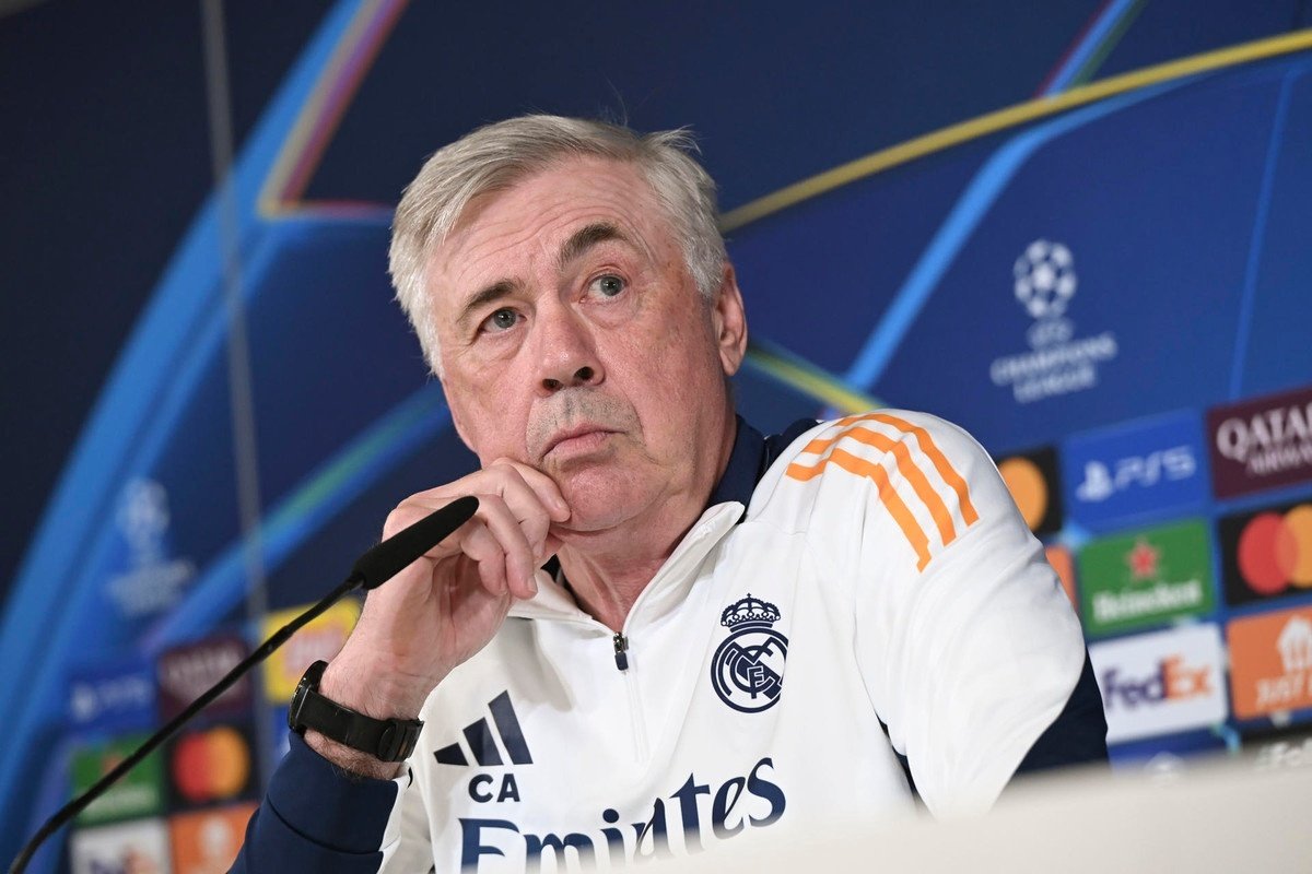 Carlo Ancelotti falou com a imprensa após o jogo da Champions League. EFE