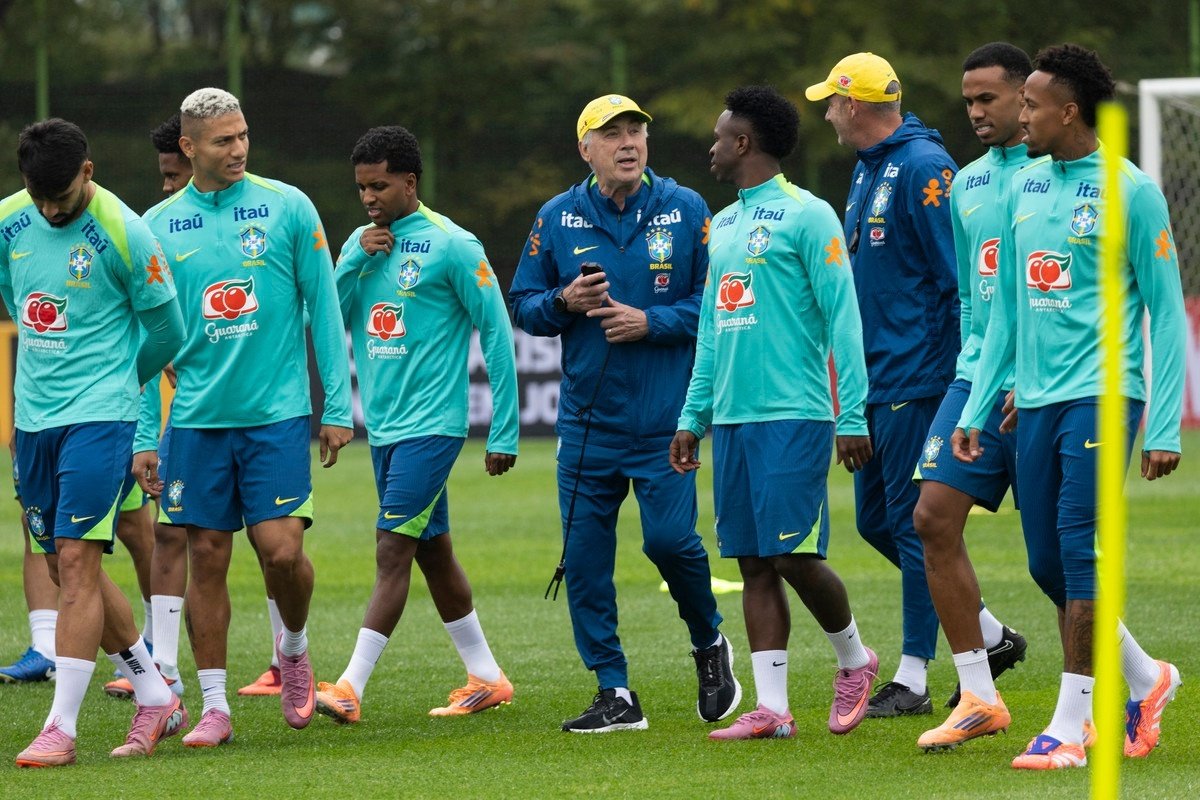 A discussão entre Vinícius e Xabi Alonso repercutiu na entrevista coletiva do ex-treinador do Real Madrid.
