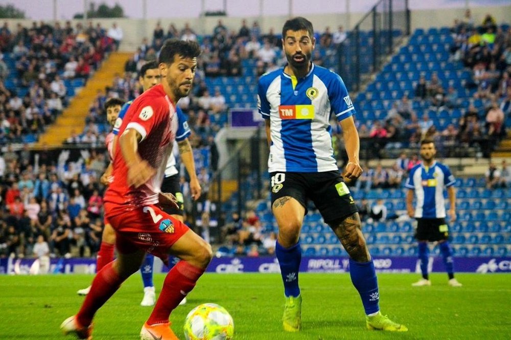 Carlos Martínez no podrá jugar ante el Hércules. Twitter/cfhercules