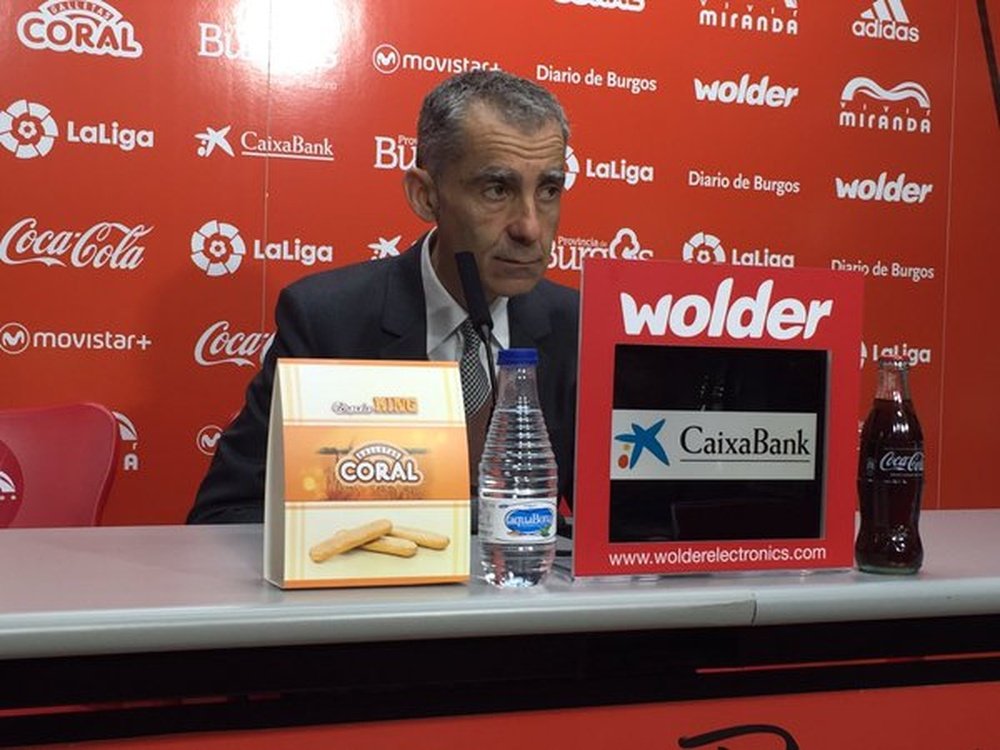 El entrenador del Mirandés cree que su nueva plantilla es muy potente. CDMirandés