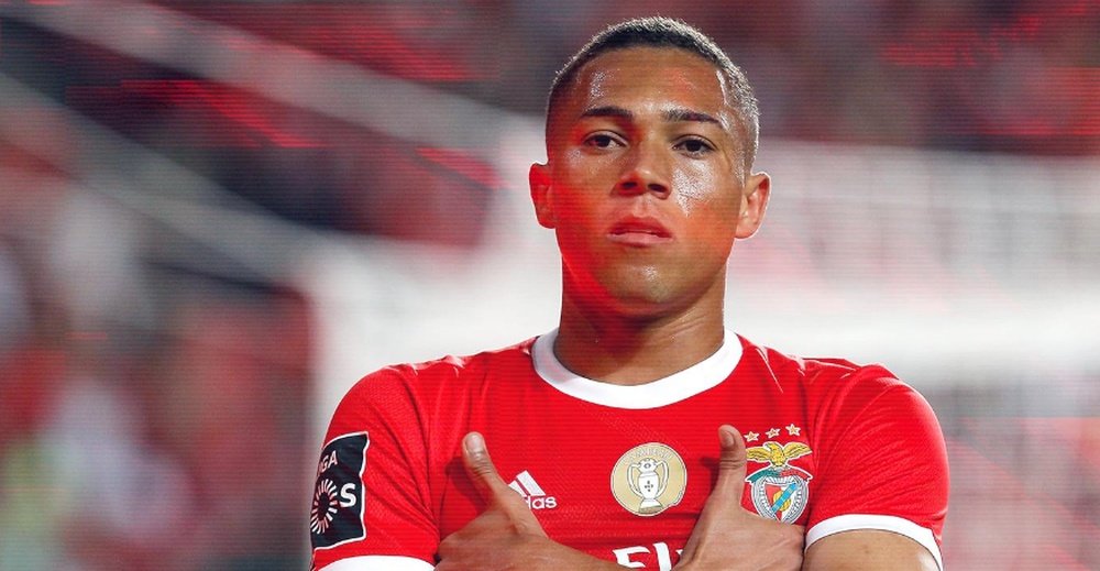 O Benfica garantiu os três pontos graças a um gol do atacante brasileiro Carlos Vinícius. SLBenfica