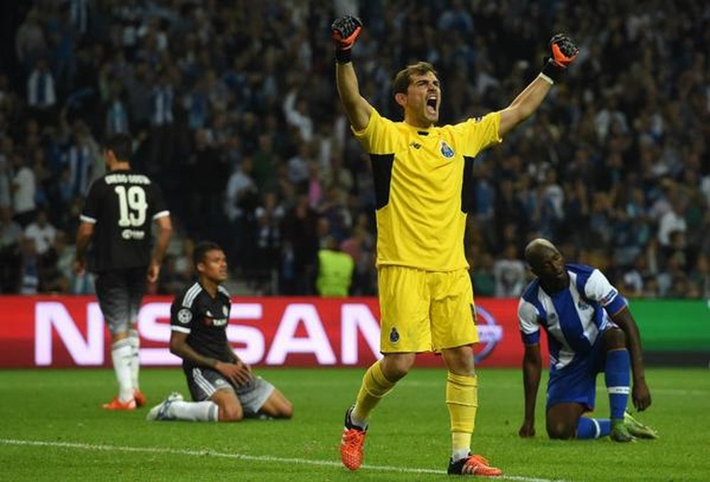 Casillas celebra una victoria. Twitter
