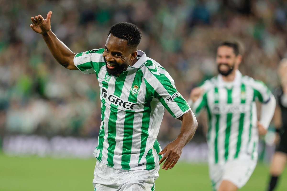Toda la última hora de LaLiga en directo hoy lunes 28 de abril. EFE