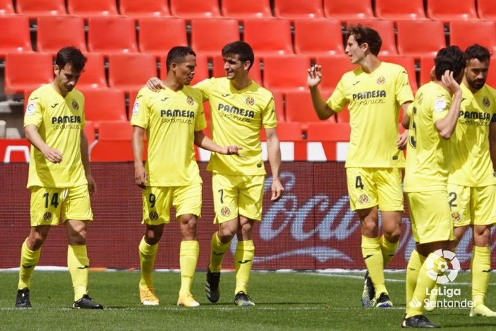 Villarreal vence o Granada com 'hat-trick' de Gerard Moreno