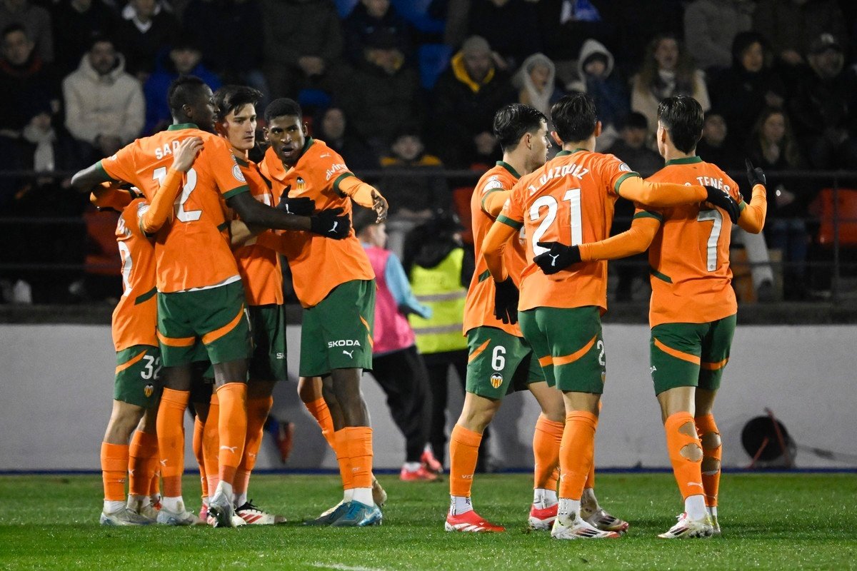 El Valencia se clasificó a los cuartos de final de la Copa del Rey. EFE