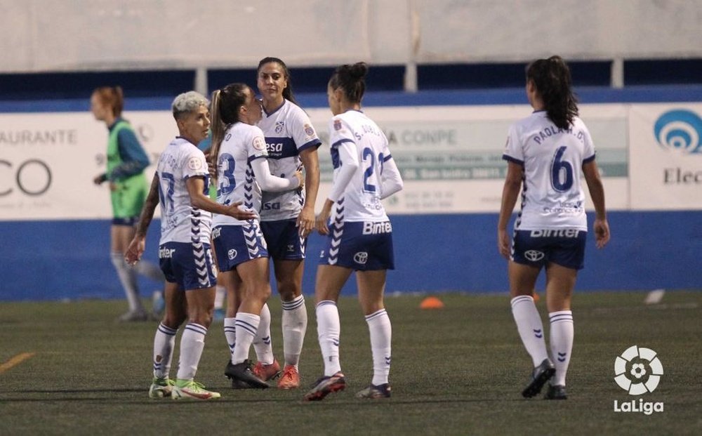 Victoria del Granadilla ante un Valencia de capa caída. LaLiga