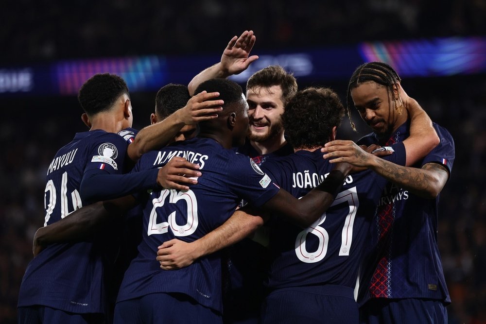 Dembele is not in the squad for the match against OM. EFE