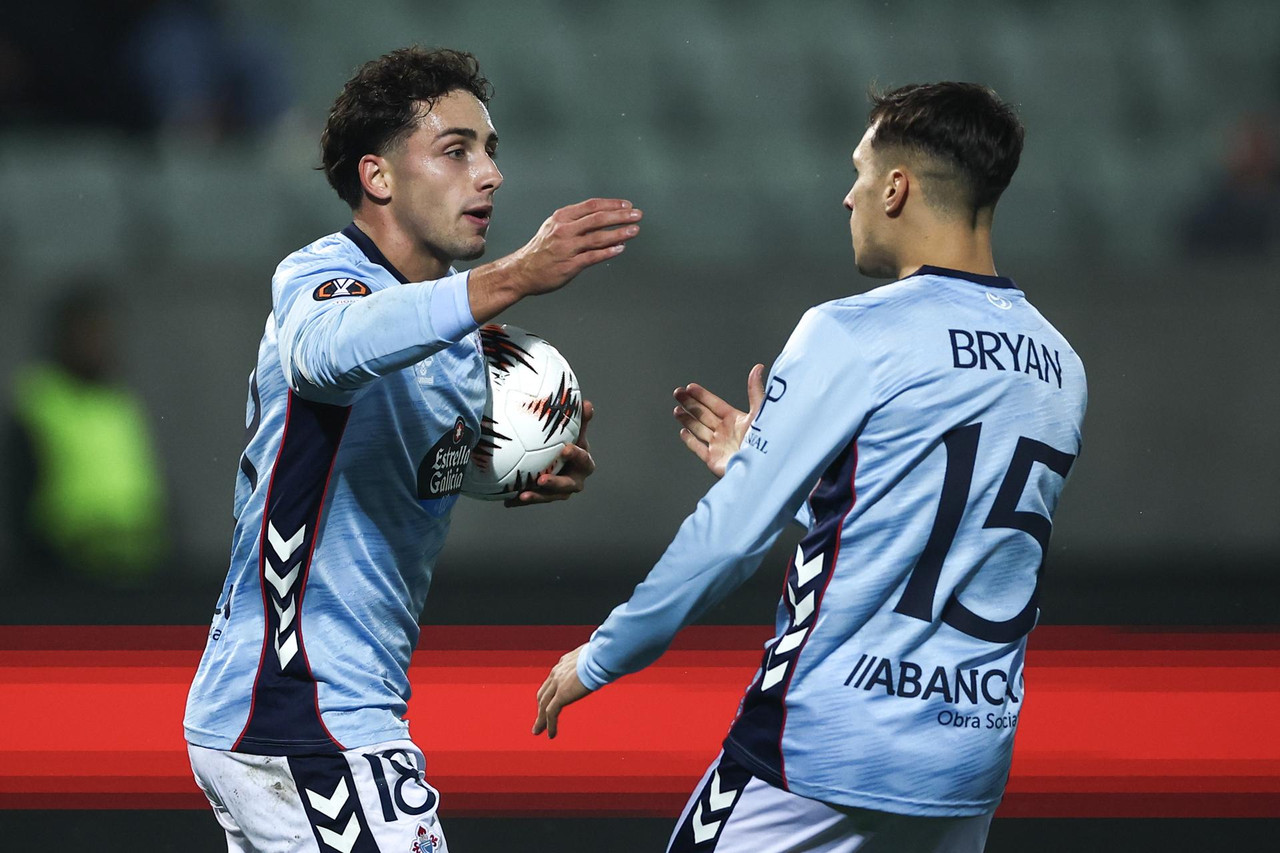 Al Celta A no le da tiempo a salvar al B