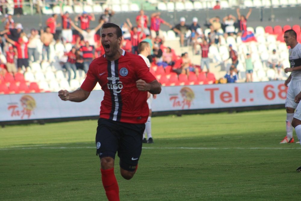 Cerro Porteño anotó tres tantos en la primera parte. CP