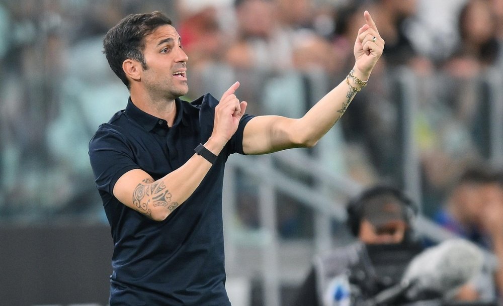 Napoli conceded top spot in Serie A after losing to Como. EFE