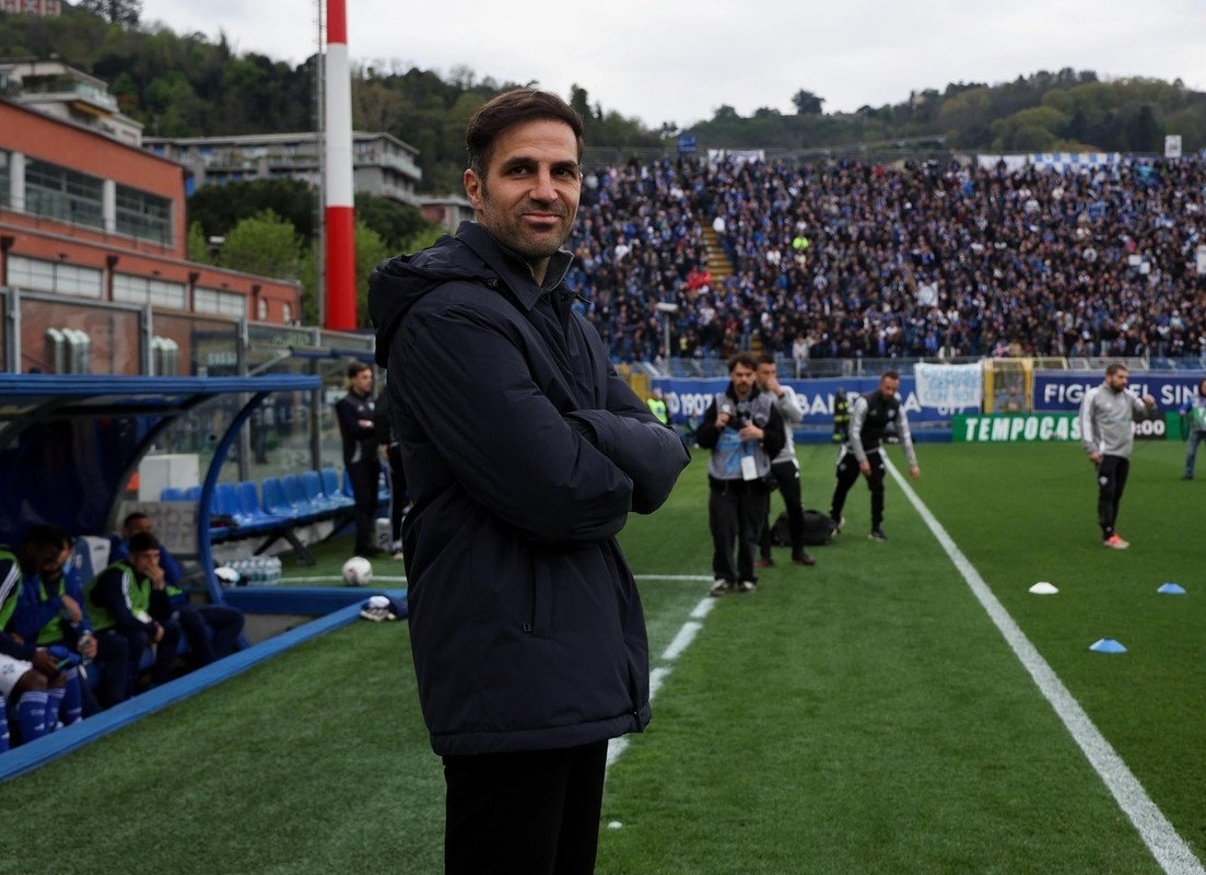 Leverkusen target Cesc Fabregas as Alonso replacement