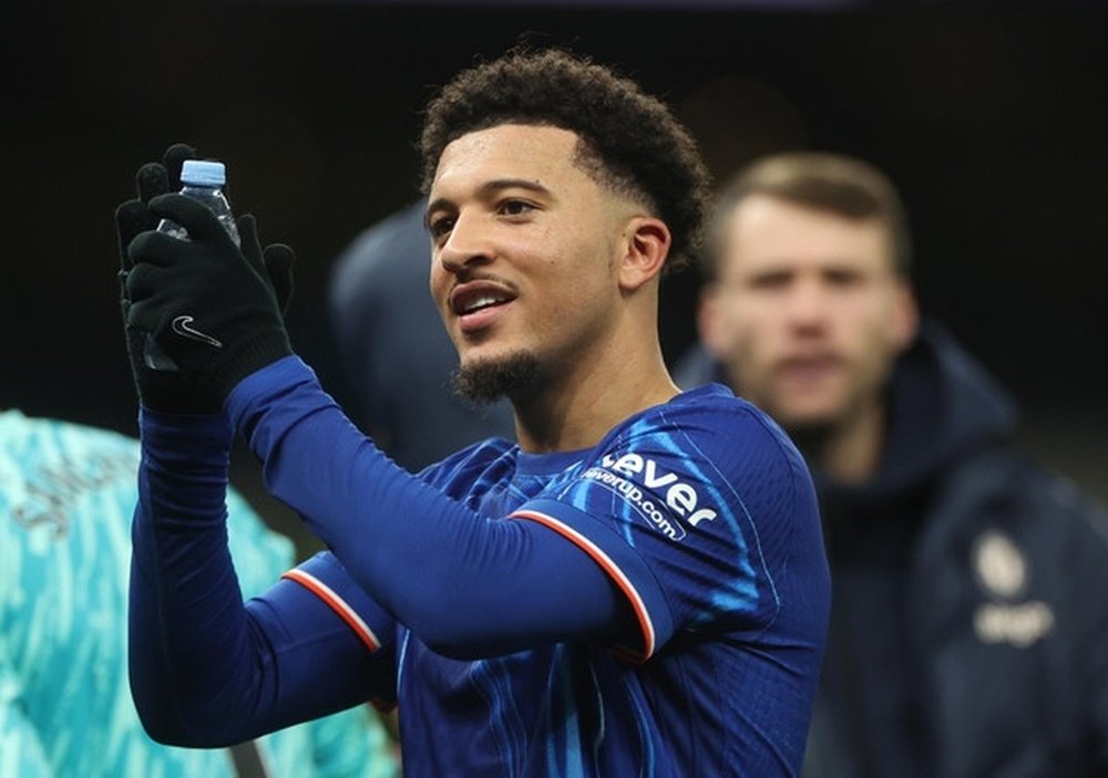 Jadon Sancho is enjoying his life at Chelsea. EFE