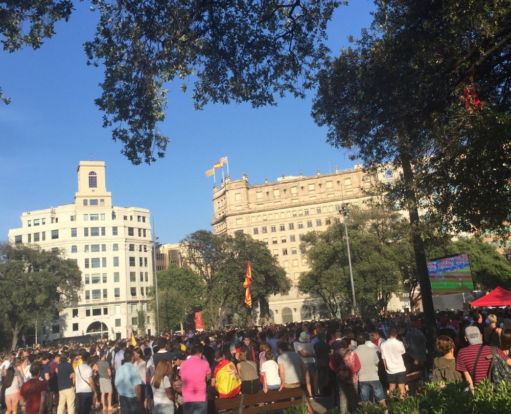 El Ayuntamiento denegó la instalación en la plaza de Cataluña. Twitter