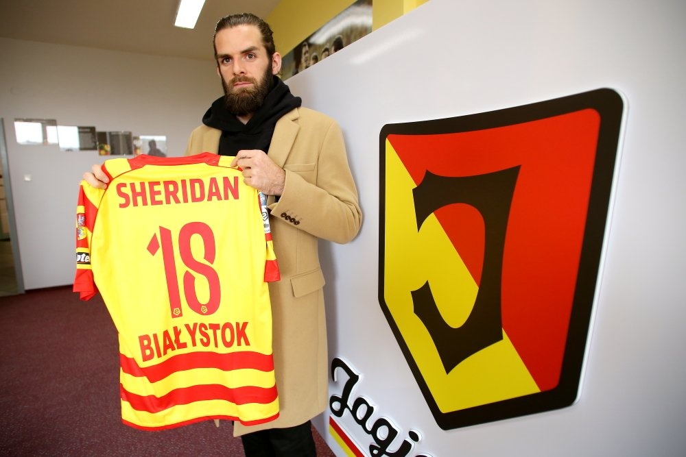 El delantero llega procedente de la Liga de Chipre. Jagiellonia