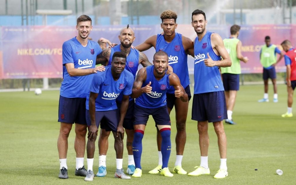 Varias bajas en el entrenamiento del Barcelona de este martes. FCBarcelona