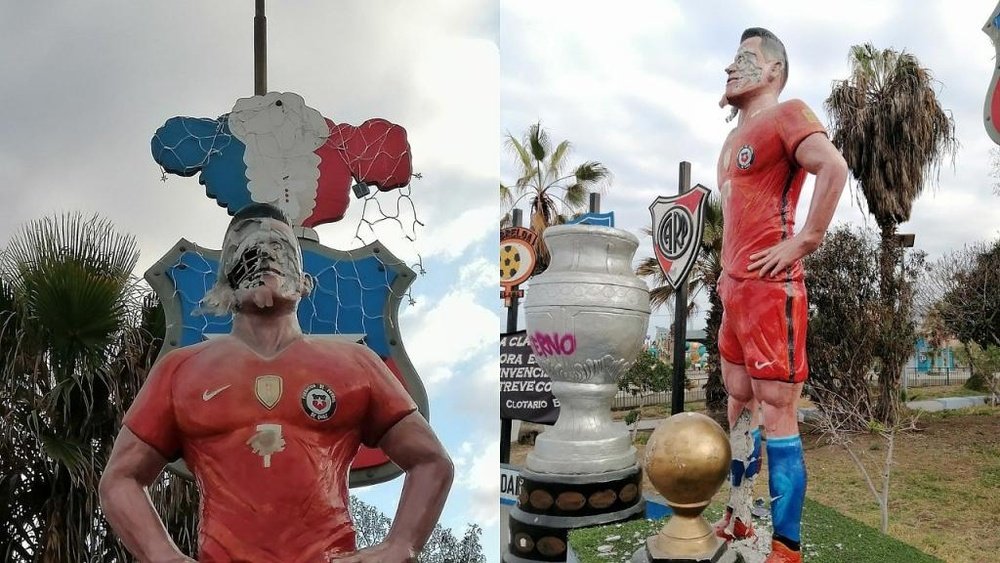 La statue d'Alexis vandalisée. Captura/TocopillaOnline