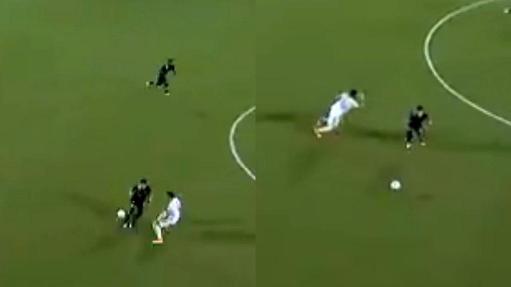 Alan Pulido imitó a Messi con un autopase en el gol de su equipo. Captura/MLS