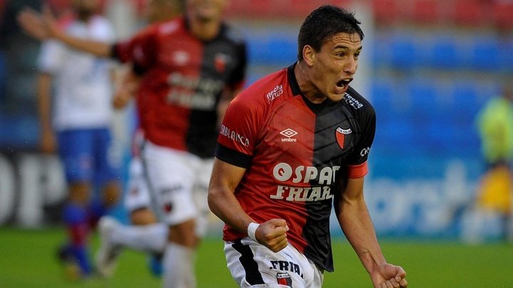 Colón deja a Tigre en la cuneta y se acerca a la Sudamericana