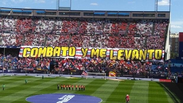 Una nueva noche mágica: el tifo más motivador del Atlético para medirse al Bayer