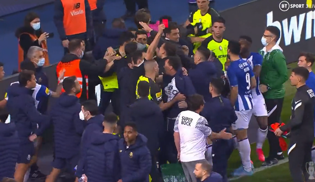 Mass fight after Porto v Sporting leads to four straight red cards
