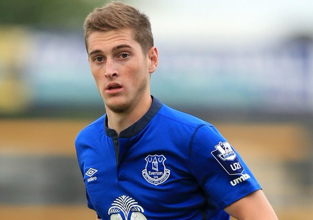 Grant jugará en el equipo Sub 23 del Everton. AFP