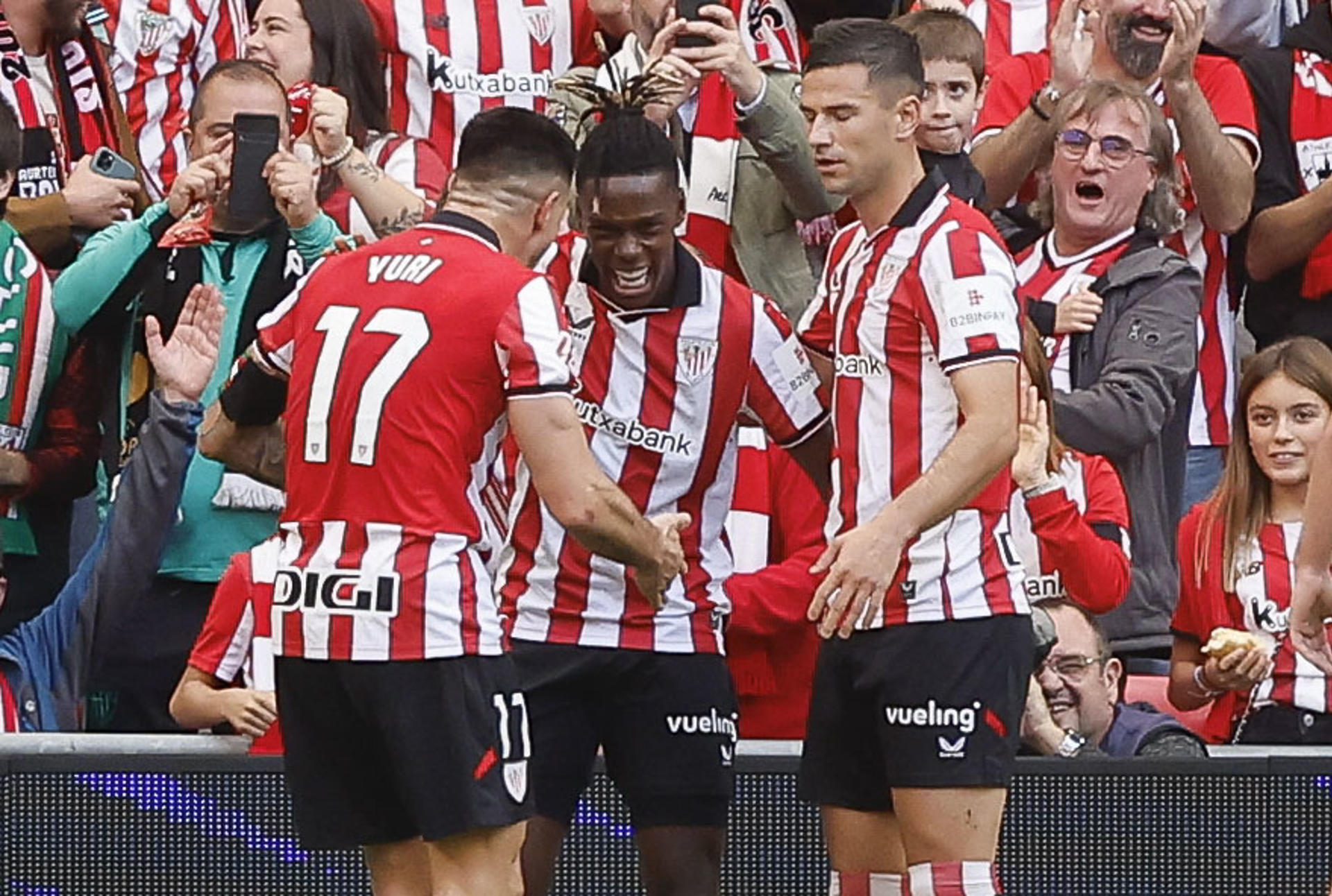 Una pequeña dosis de Nico Williams basta