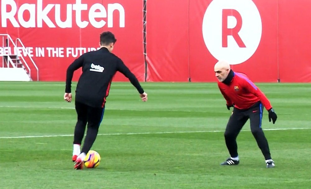 Coutinho is already back doing ball work. Twitter/FCBarcelona