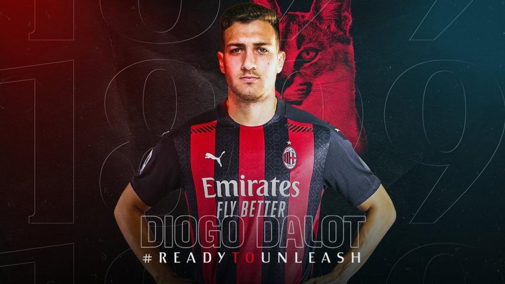 El Milan incorpora a Dalot como cedido. Twitter/acmilan