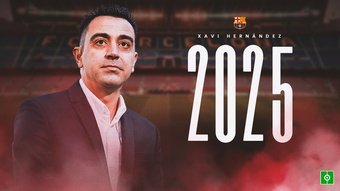 OFICIAL: Xavi renueva con el Barça hasta 2025