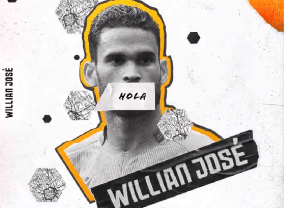 Willian José signs for Wolves