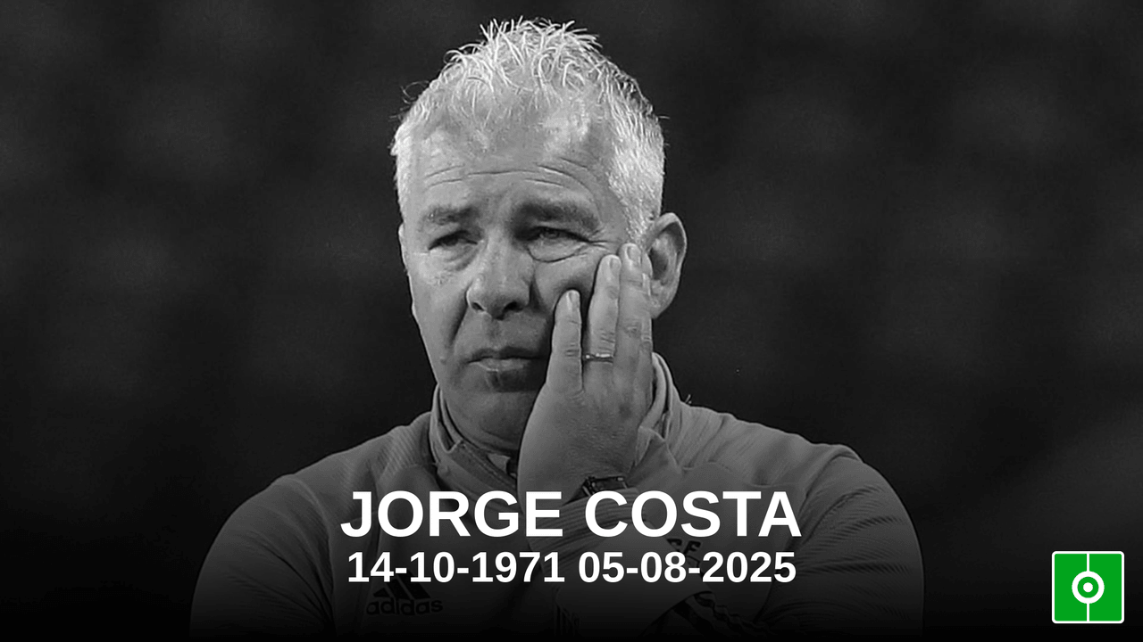 Jorge Costa, mítico jugador del Oporto y ahora director de fútbol, falleció a los 53 años de forma repentina debido a una parada cardiorrespiratoria. El mundo del fútbol luso llora su pérdida y muestra sus condolencias.