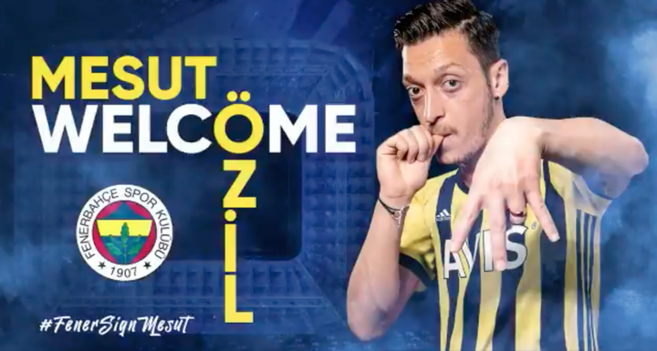 UFFICIALE - Özil firma con il Fenerbahçe
