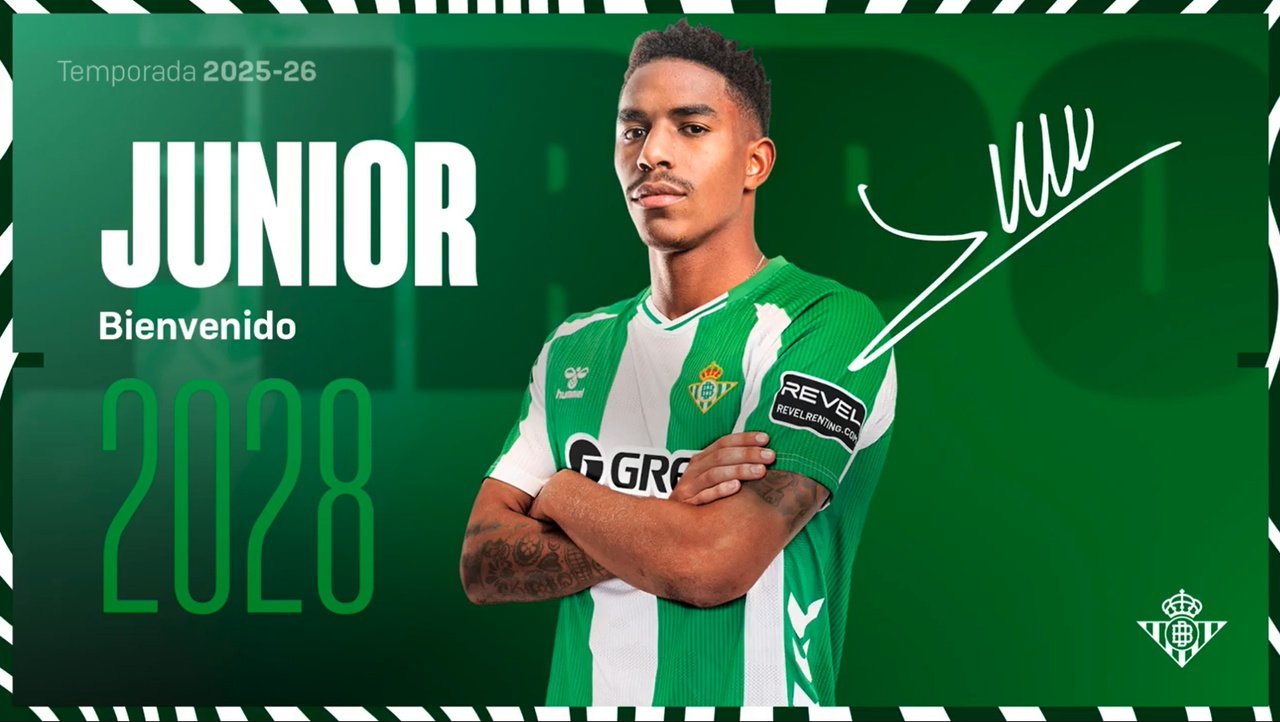 El Betis anuncia el regreso de Junior Firpo. RealBetis