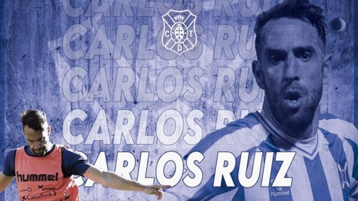 Carlos Ruiz a renouvelé à Tenerife