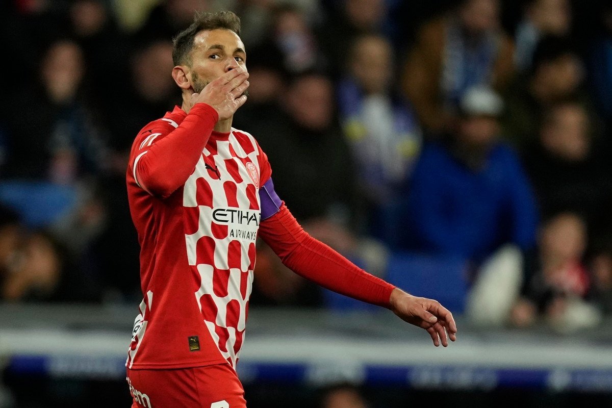 Stuani pide calma