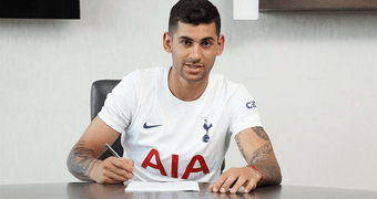 Romero reflects on his first year at Spurs. Spurs_ES