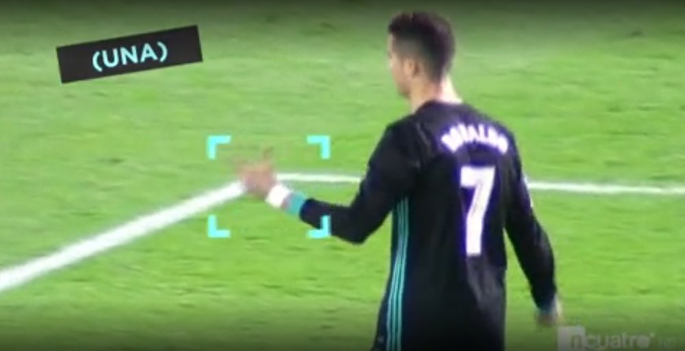 Así pedía el balón Cristiano a Isco. DeportesCuatro