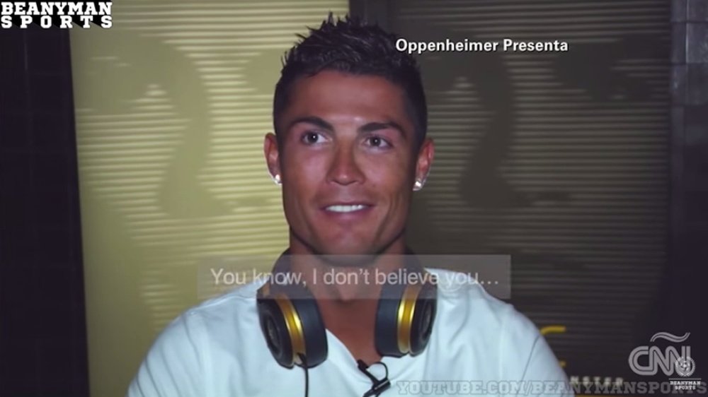 Cristiano Ronaldo, durante la entrevista con Oppenheimer. Youtube.
