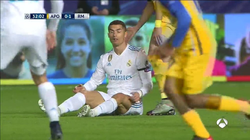 A Cristiano no le gustó nada el gesto de su rival. Antena3