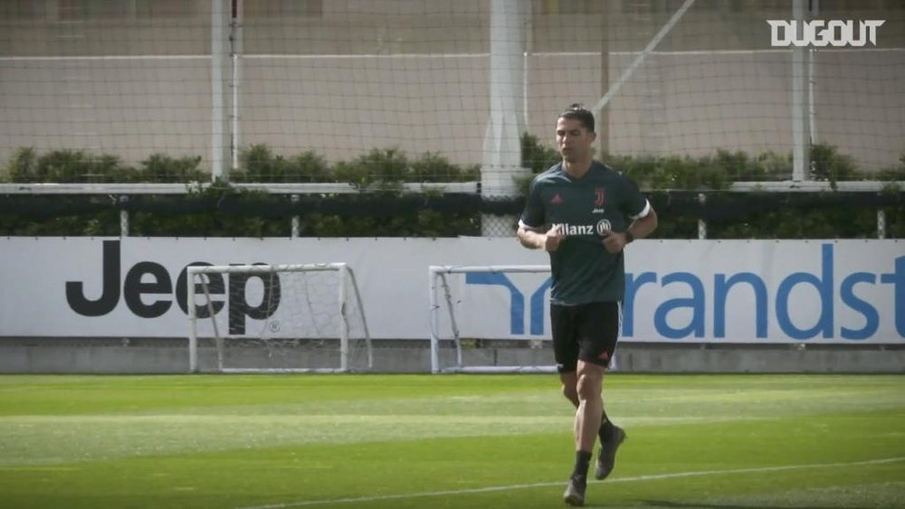 Cristiano Ronaldo espera para poder treinar com o grupo novamente. DUGOUT