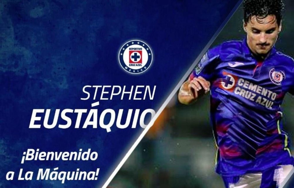 Eustáquio firmó el contrato con Cruz Azul. Twitter/Cruz_Azul_FC