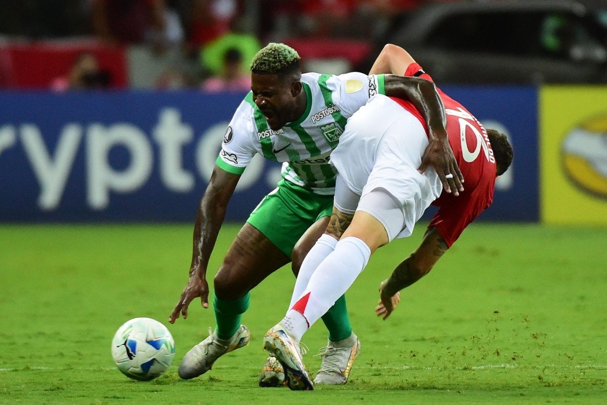 Atlético Nacional no podrá contar ni para la próxima jornada del Clausura ni para la Copa Libertadores con Dairon Asprilla, que estará al menos dos semanas fuera de los terrenos de juego.