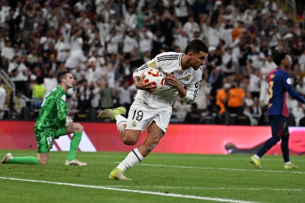 Ya hay fecha y hora del 'Clásico' liguero. EFE/STR