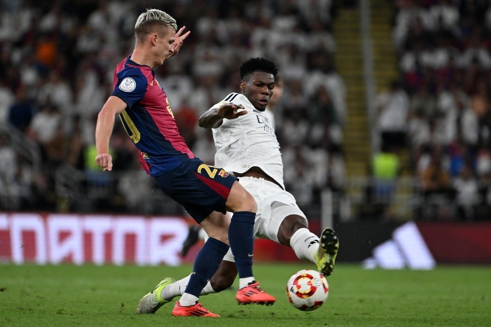 Barcelona will host Madrid in La Liga on Sunday, May 11th. EFE