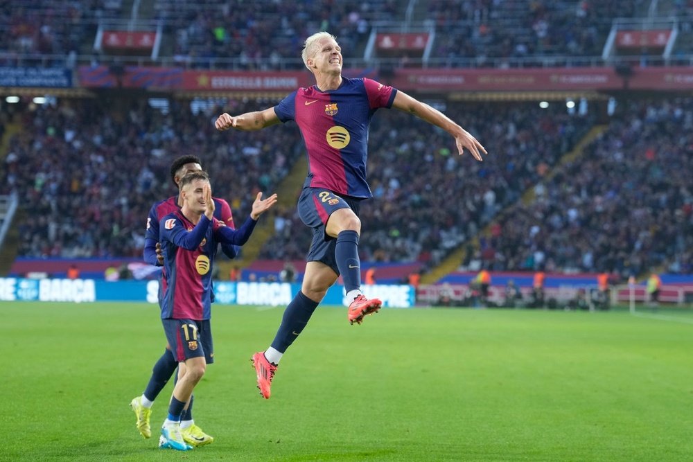 Barça vence o Espanyol e entrega mais um show de bola na rede. EFE