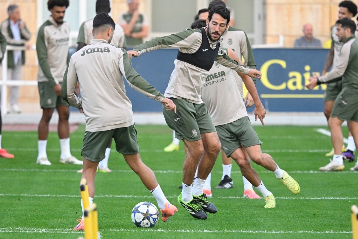 Parejo pidió cabeza a su equipo. EFE/Andreu Esteban. EFE/Andreu Esteban