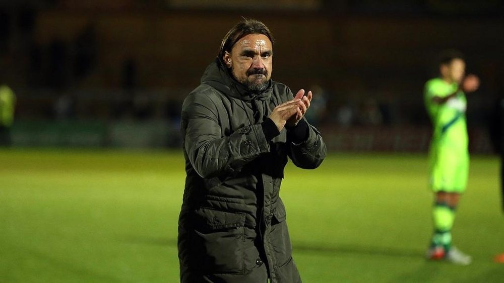 Daniel Farke was full of praise after Norwich city beat Nottingham Forest. twitter/NorwichCityFC