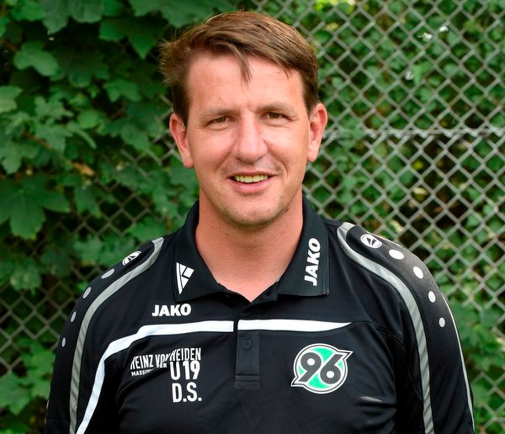 El Hannover96 prescindió de Stendel. Hannover96