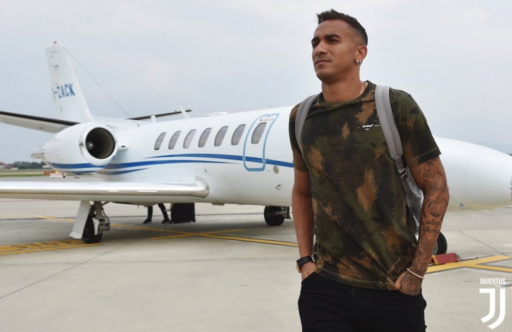 Danilo est arrivé à Turin. Juventus